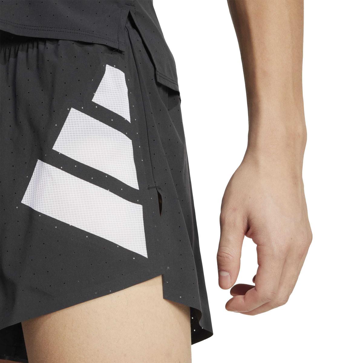 product/2/0/2025_09_adidas_jd6468_6_apparel_on_model_detail_view_2_white.jpg