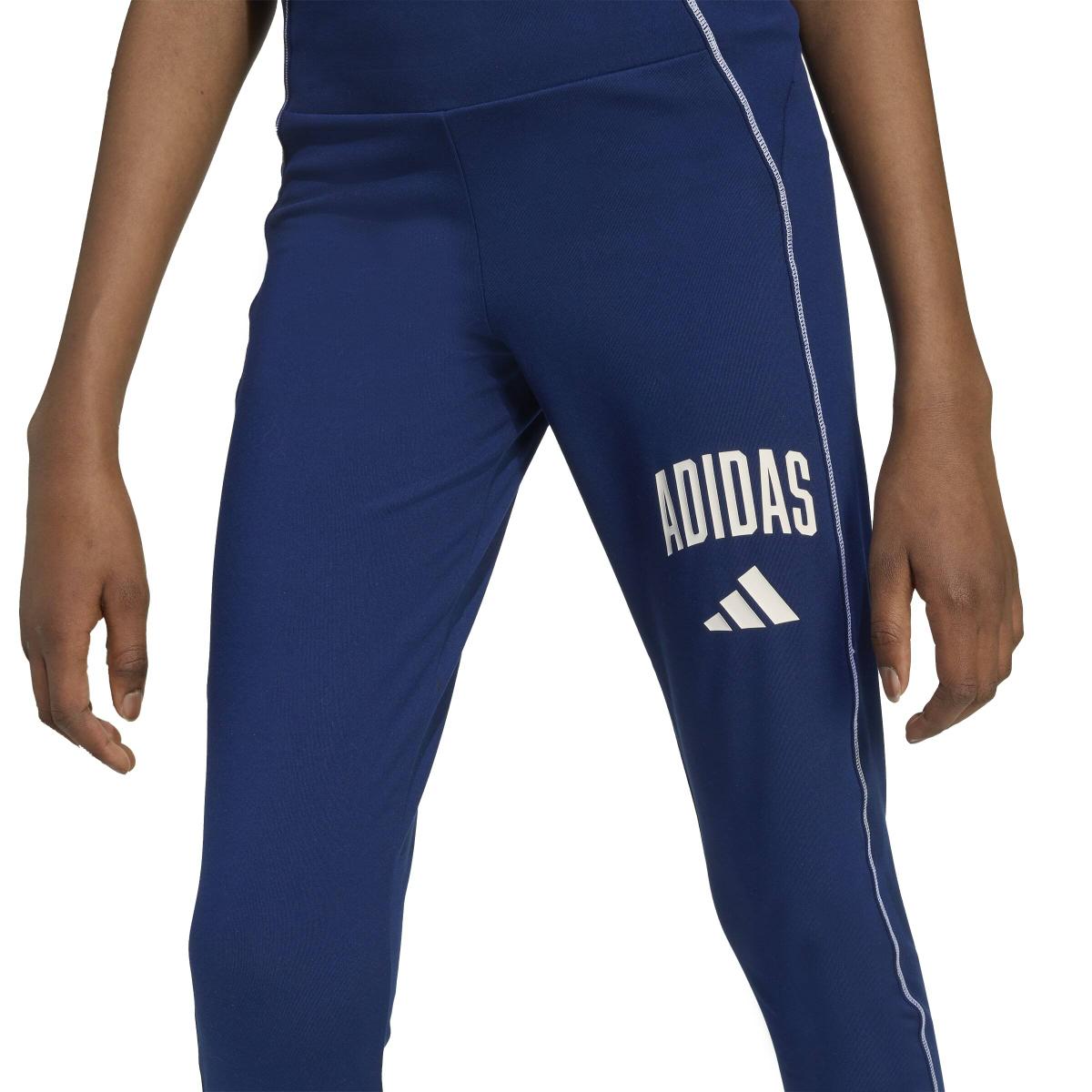 product/2/0/2025_adidas_jm5937_5_apparel_on_model_detail_view_1_white.jpg