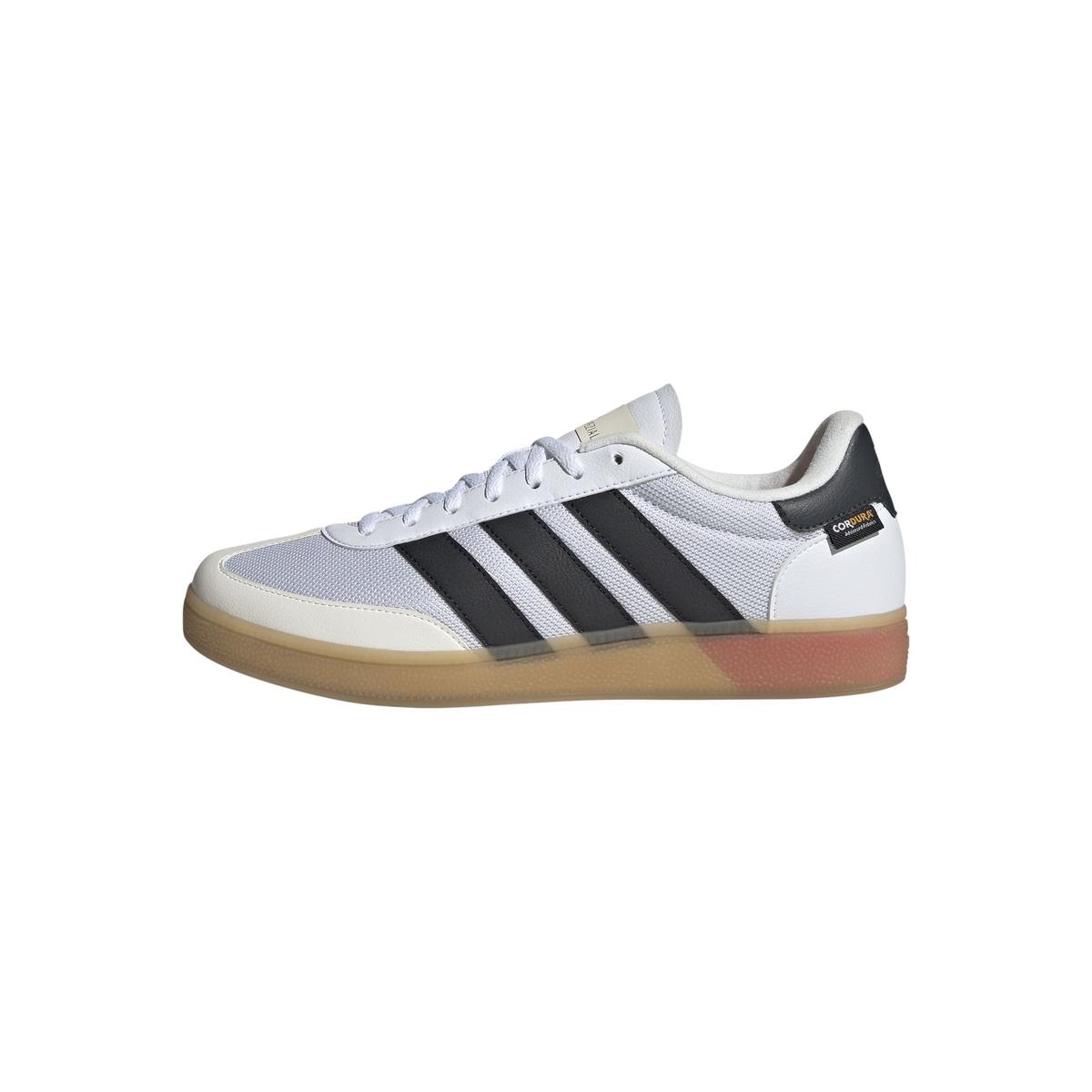 product/2/0/2025_adidas_jp7392_12_footwear_photography_left_side_center_lateral_view_white_1.jpg