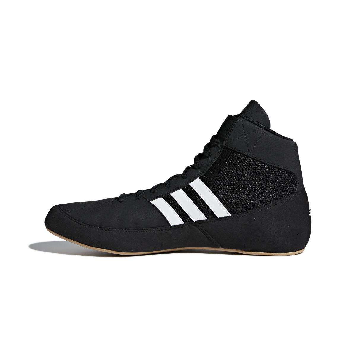 product/a/d/adidas_aq3325_5_footwear_photography_side_medial_center_view_white-nw052424.jpg