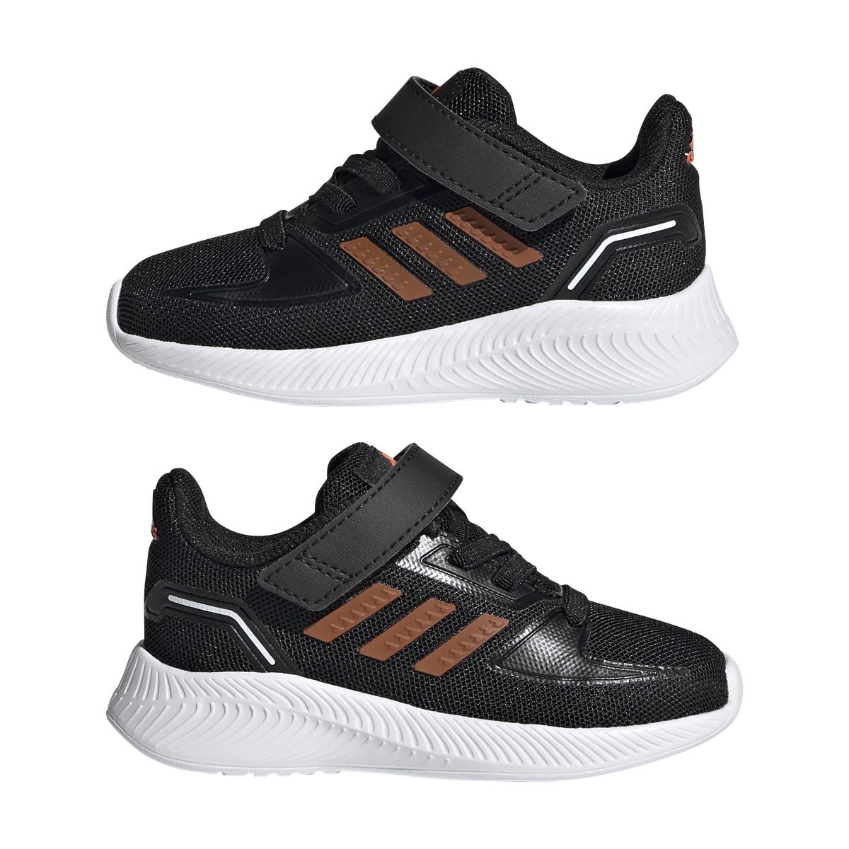 product/a/d/adidas_fz0098_10_footwear_photography_mirrored_pair_view_white.jpg