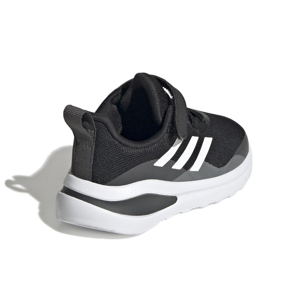 product/a/d/adidas_fz5499_7_footwear_photography_back_lateral_top_view_white_000.jpg