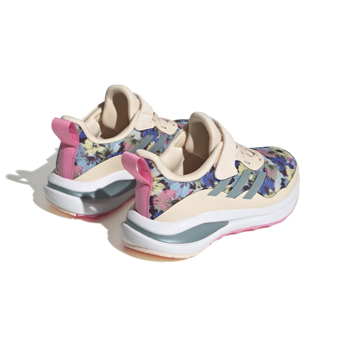 product/a/d/adidas_gv9475_7_footwear_photography_back_lateral_top_view_white_000.jpg