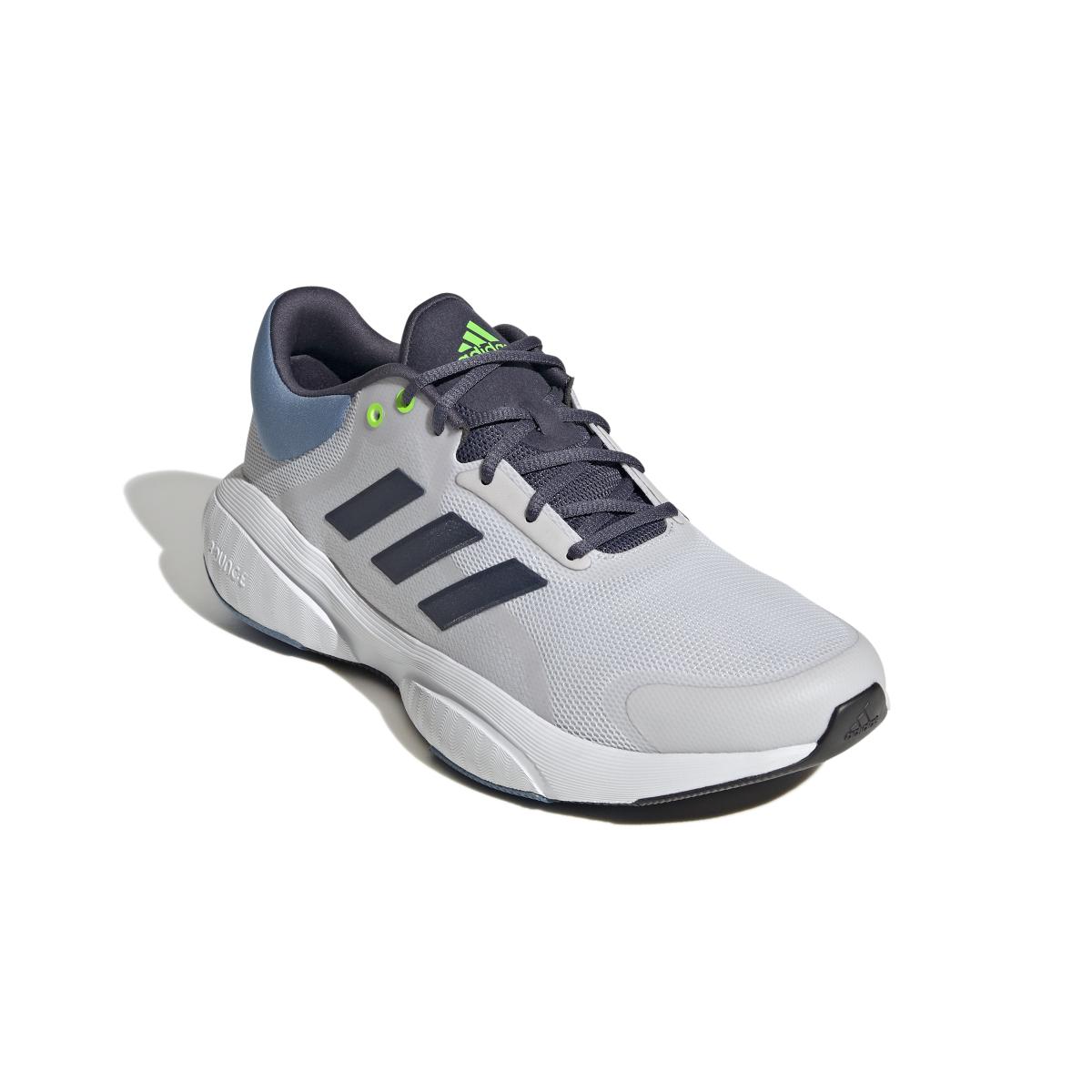 product/a/d/adidas_gv9532_6_footwear_photography_front_lateral_top_view_white_000.jpg