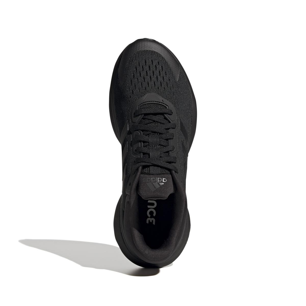 product/a/d/adidas_gw1374_3_footwear_photography_top_portrait_view_white_000.jpg