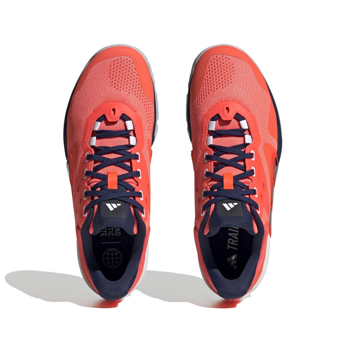 product/a/d/adidas_gw6765_3_footwear_photography_top_portrait_view_white_000.jpg