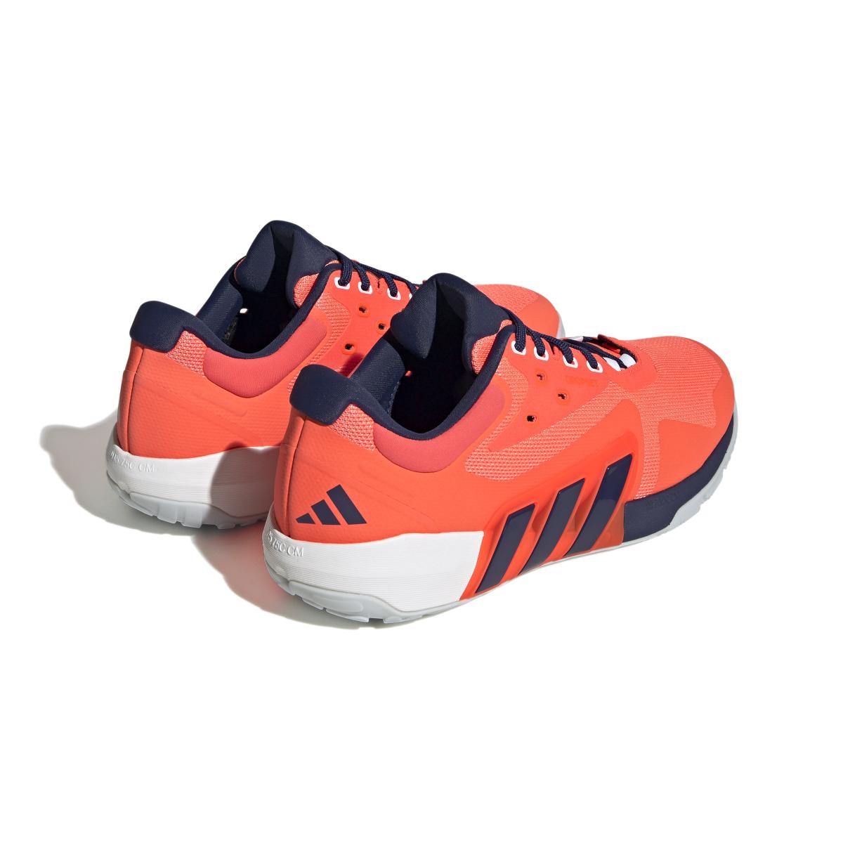 product/a/d/adidas_gw6765_7_footwear_photography_back_lateral_top_view_white_000.jpg
