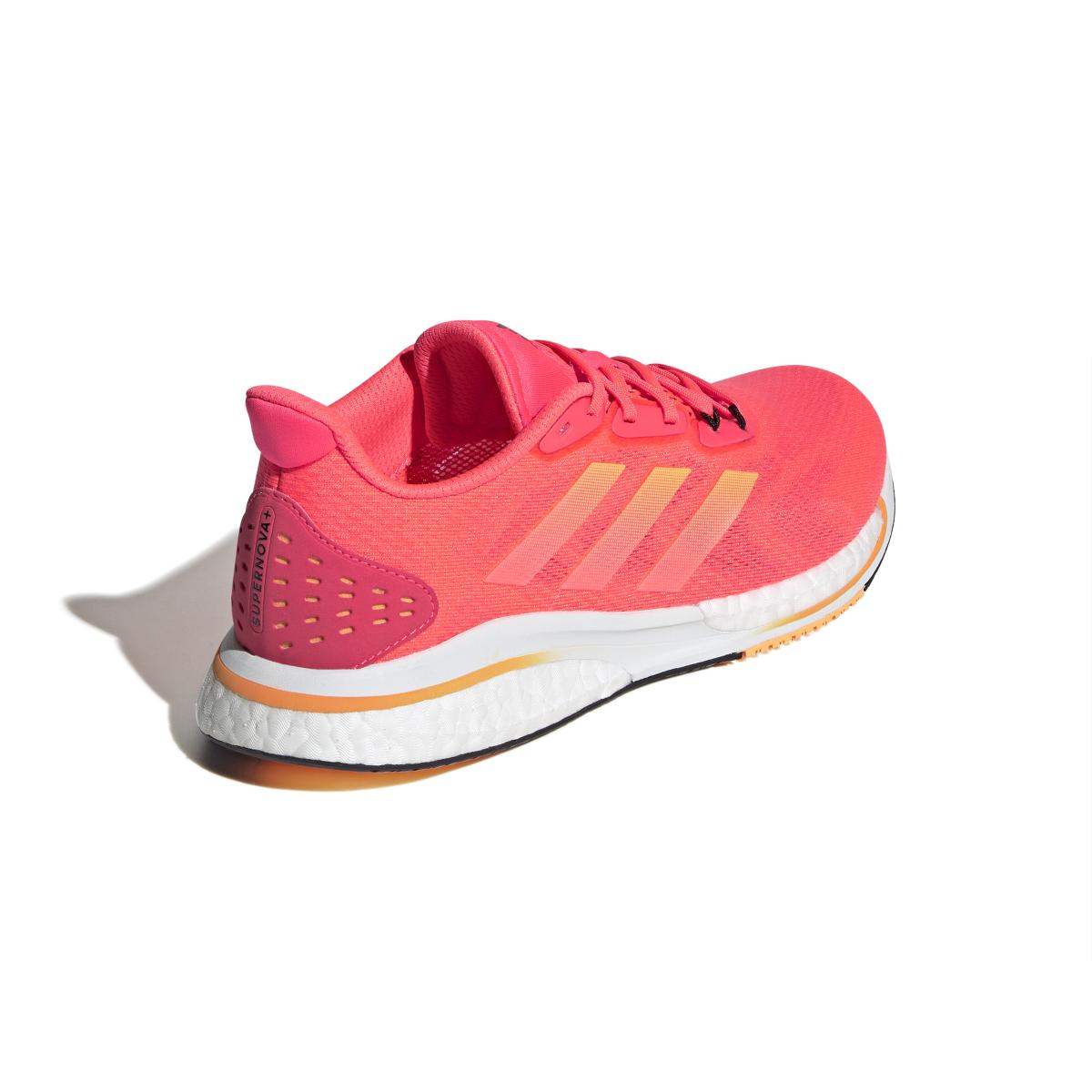 product/a/d/adidas_gx2958_7_footwear_photography_back_lateral_top_view_white_000.jpg