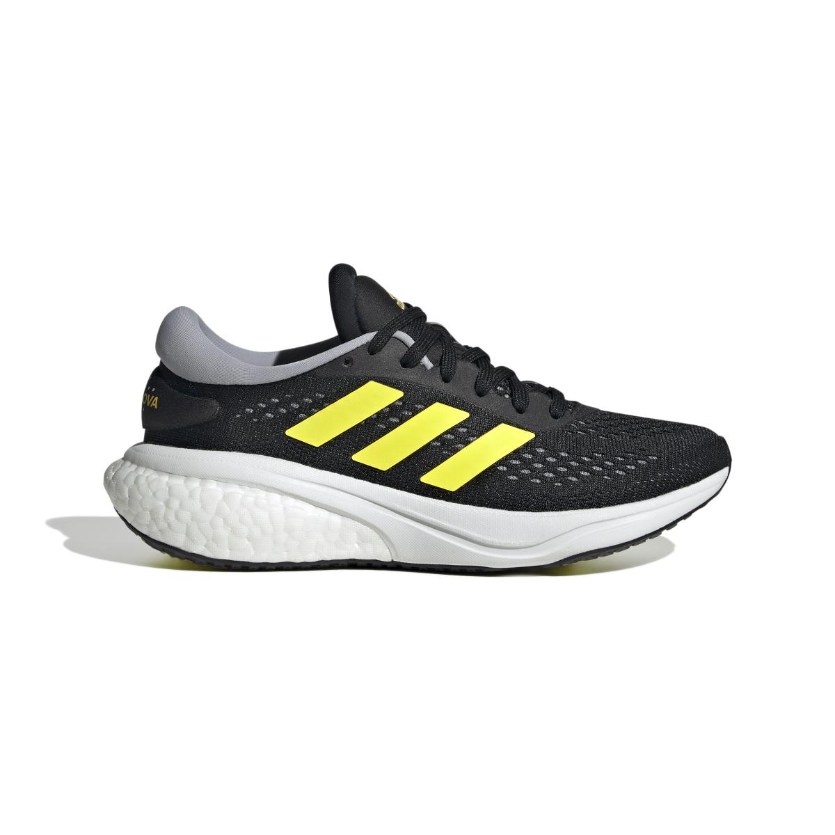 product/a/d/adidas_gx9787_1_footwear_photography_side_lateral_center_view_white_000.jpg