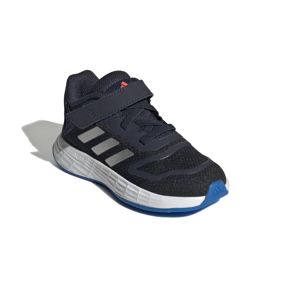 product/a/d/adidas_gz0659_6_footwear_photography_front_lateral_top_view_white_000.jpg