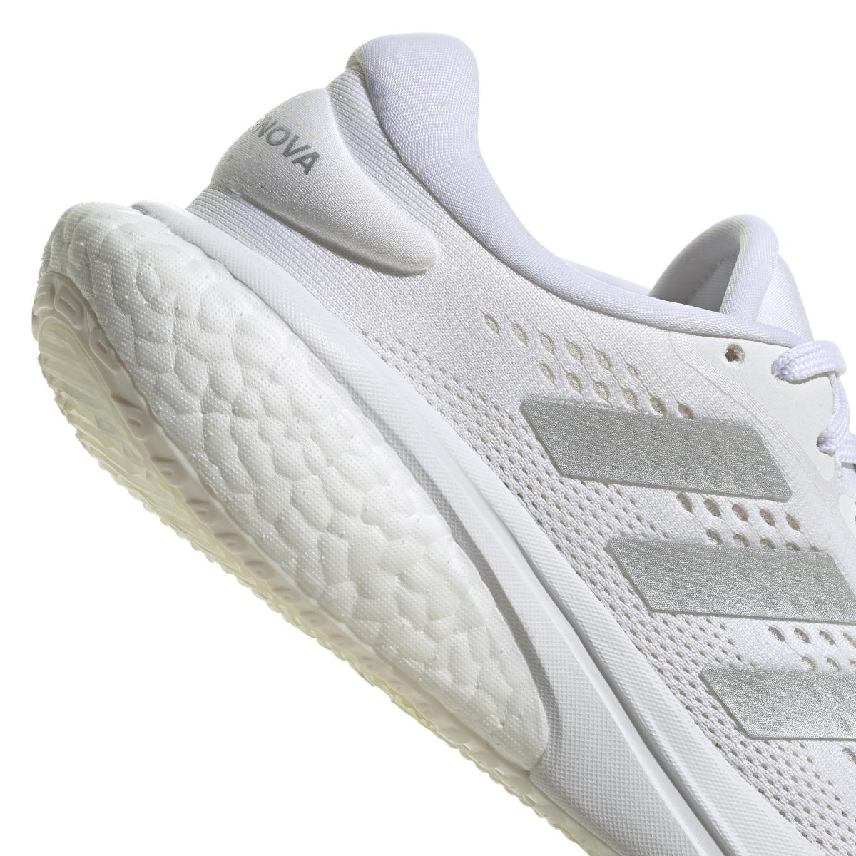 product/a/d/adidas_gz6939_9_footwear_photography_detail_view_2_white_000.jpg