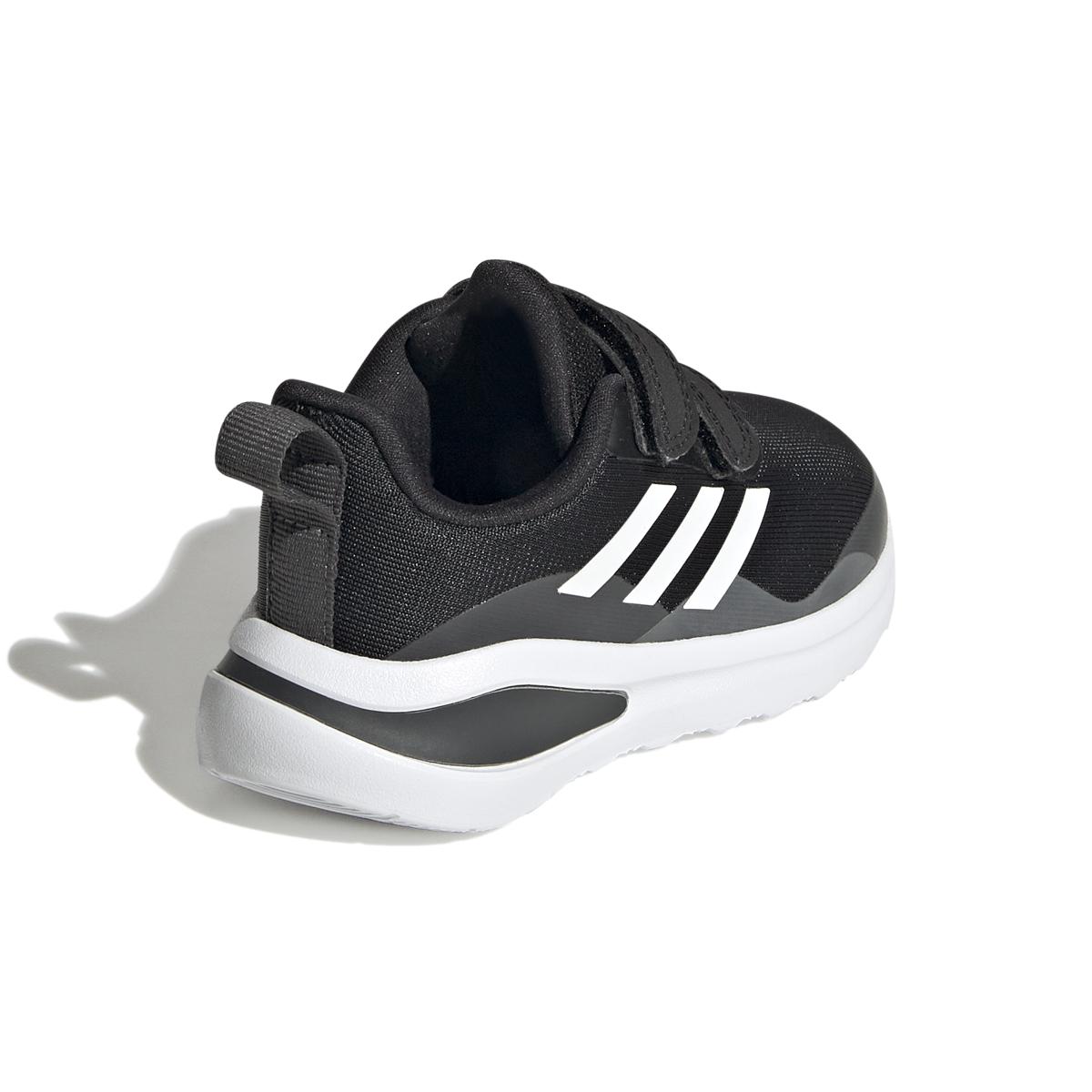product/a/d/adidas_h04178_7_footwear_photography_back_lateral_top_view_white_000.jpg