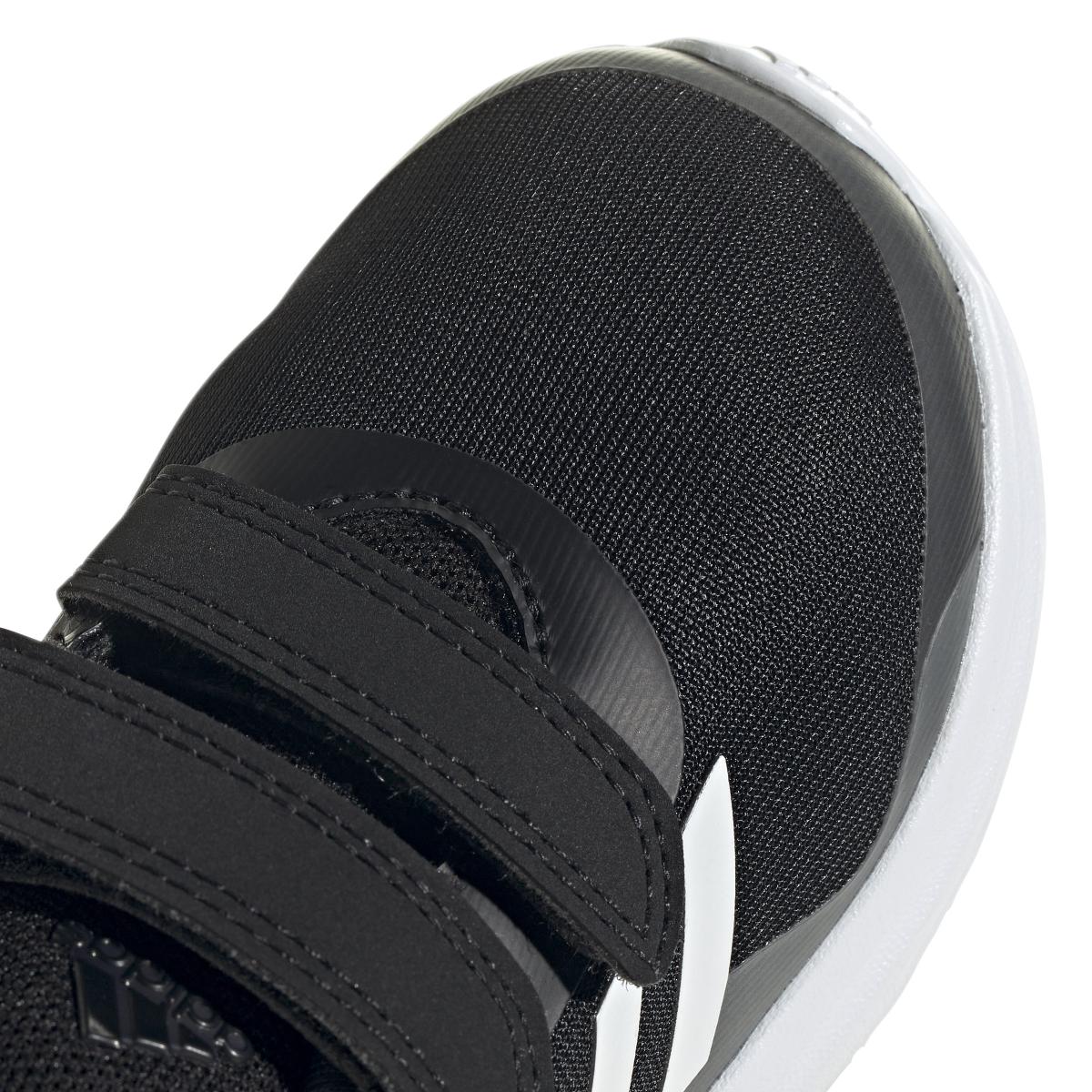product/a/d/adidas_h04178_9_footwear_photography_detail_view_2_white_000.jpg
