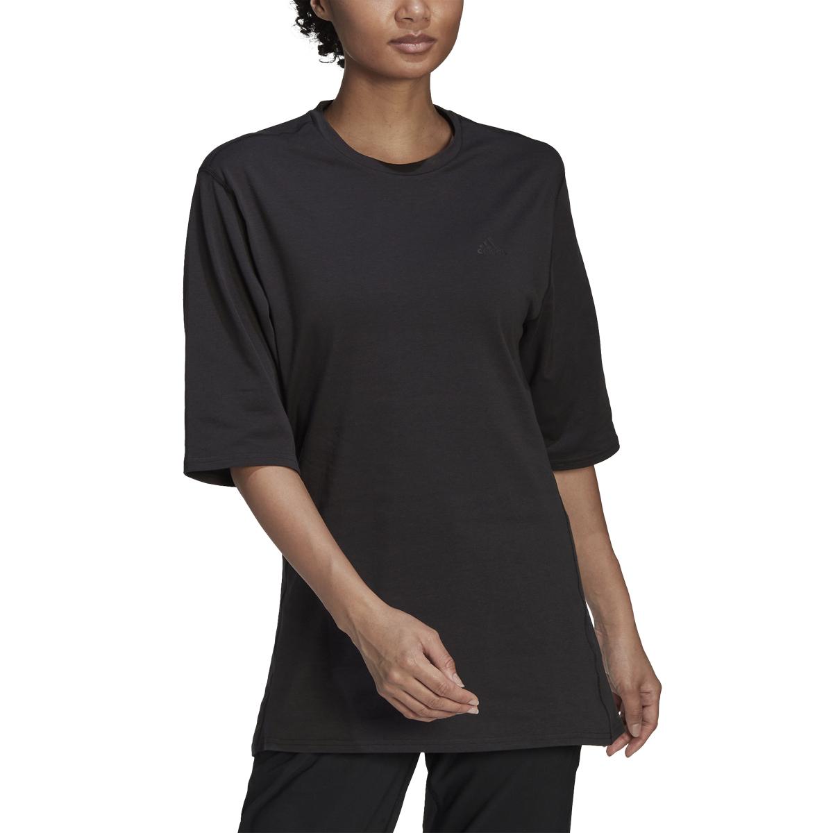 product/a/d/adidas_hc6327_4_apparel_on_model_front_view_white.jpg