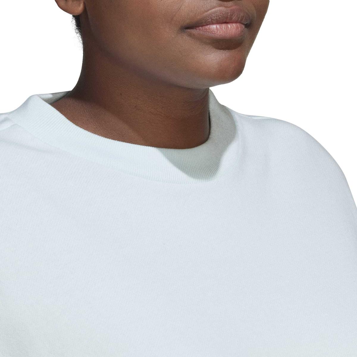 product/a/d/adidas_hh8536_8_apparel_on_model_detail_view_2_white.jpg