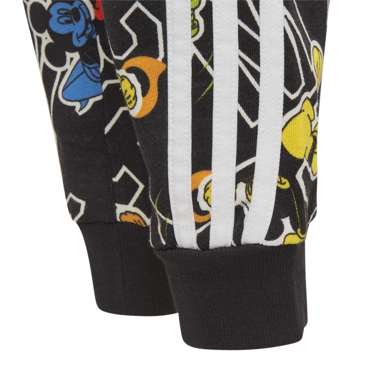 product/a/d/adidas_hk6645_4_apparel_photography_detail_view_1_white.jpg