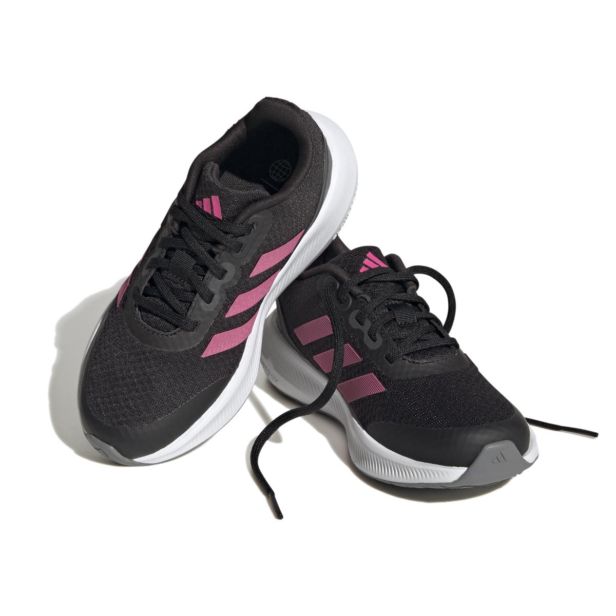 product/a/d/adidas_hp5838_6_footwear_photography_front_lateral_top_view_white_000.jpg