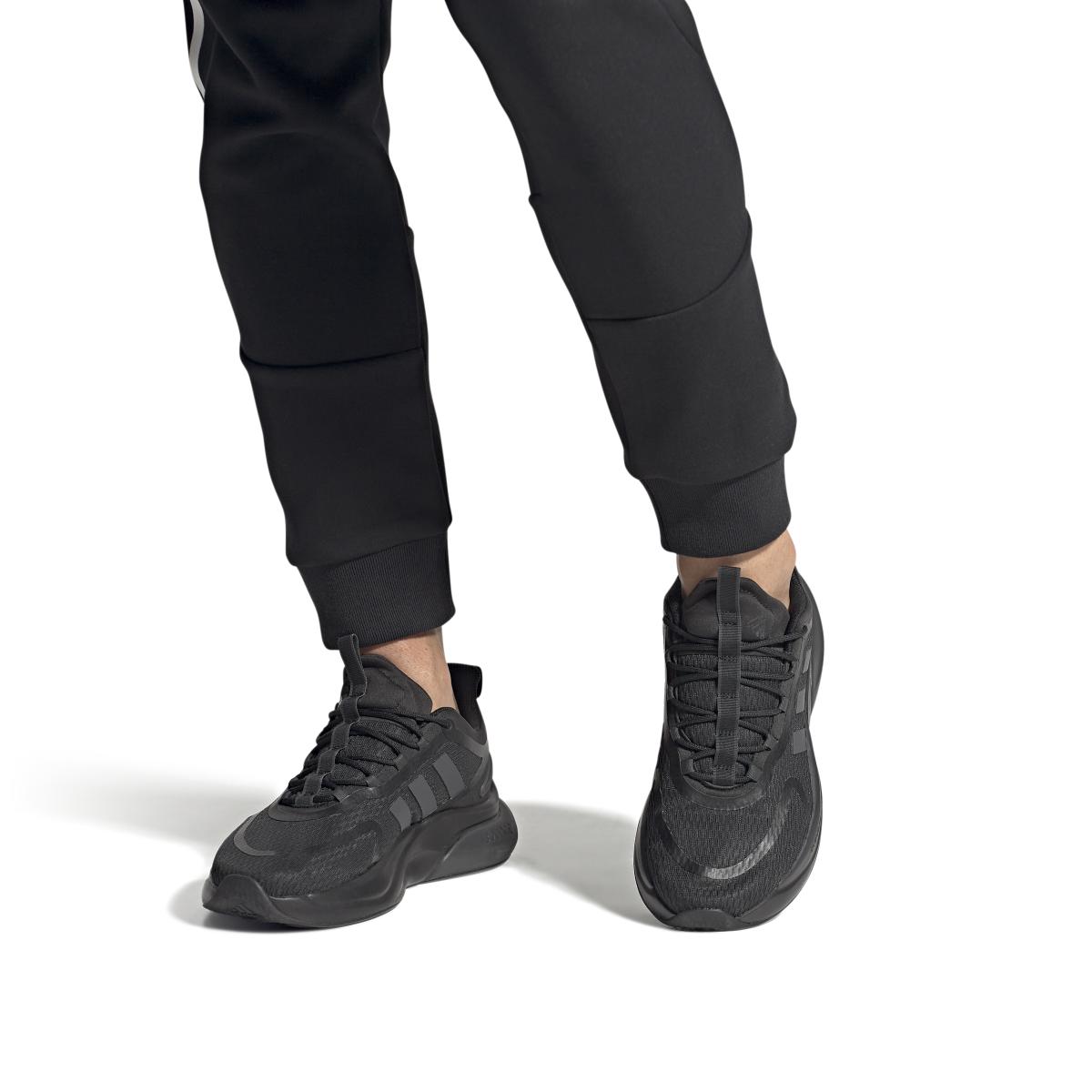 product/a/d/adidas_hp6142_11_footwear_on_model_front_view_white_000.jpg