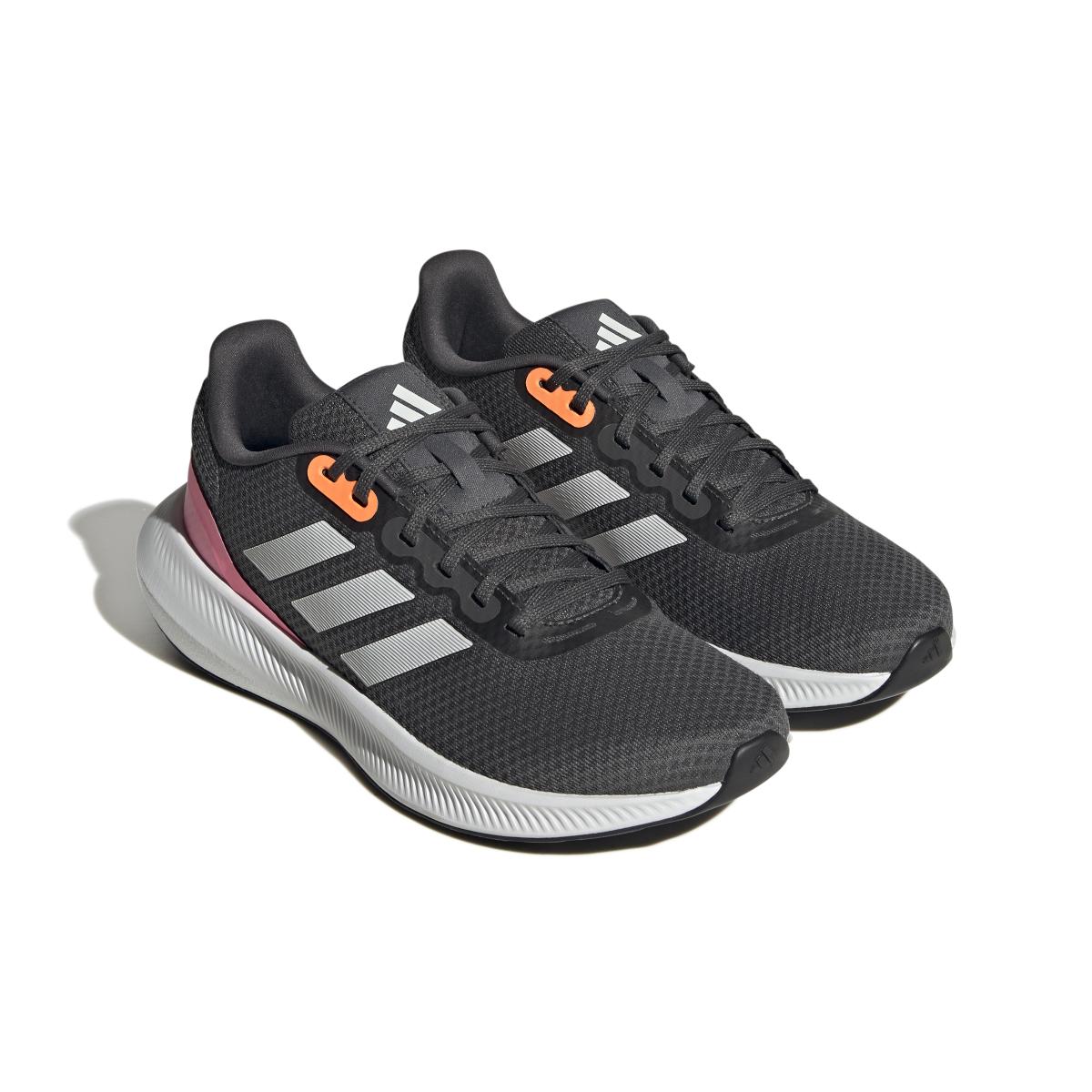 product/a/d/adidas_hp7564_6_footwear_photography_front_lateral_top_view_white.jpg