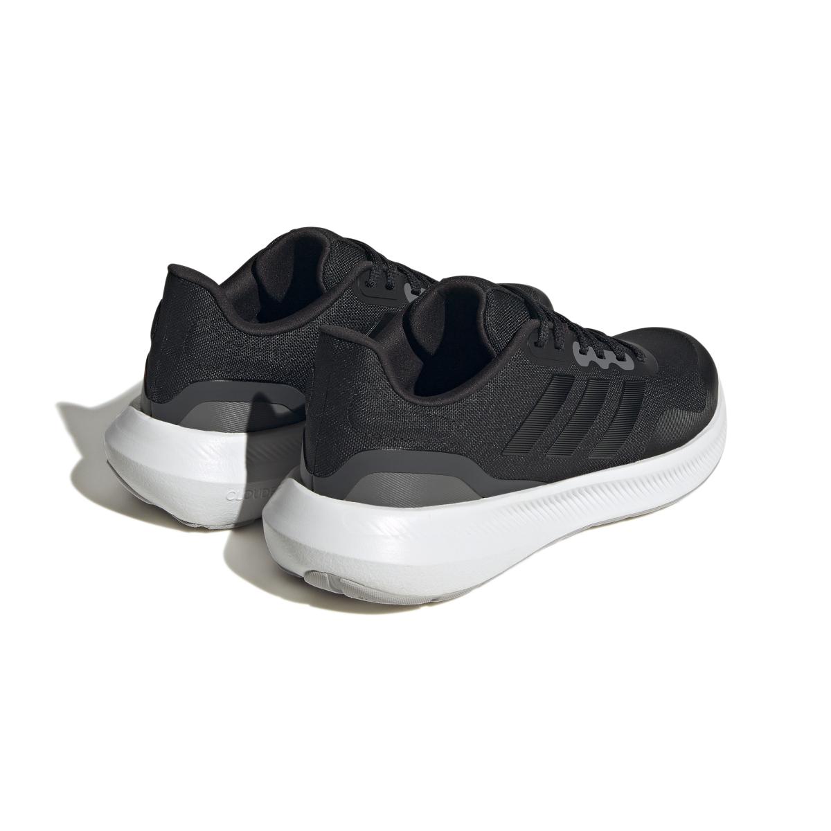 product/a/d/adidas_hq3791_7_footwear_photography_back_lateral_top_view_white.jpg