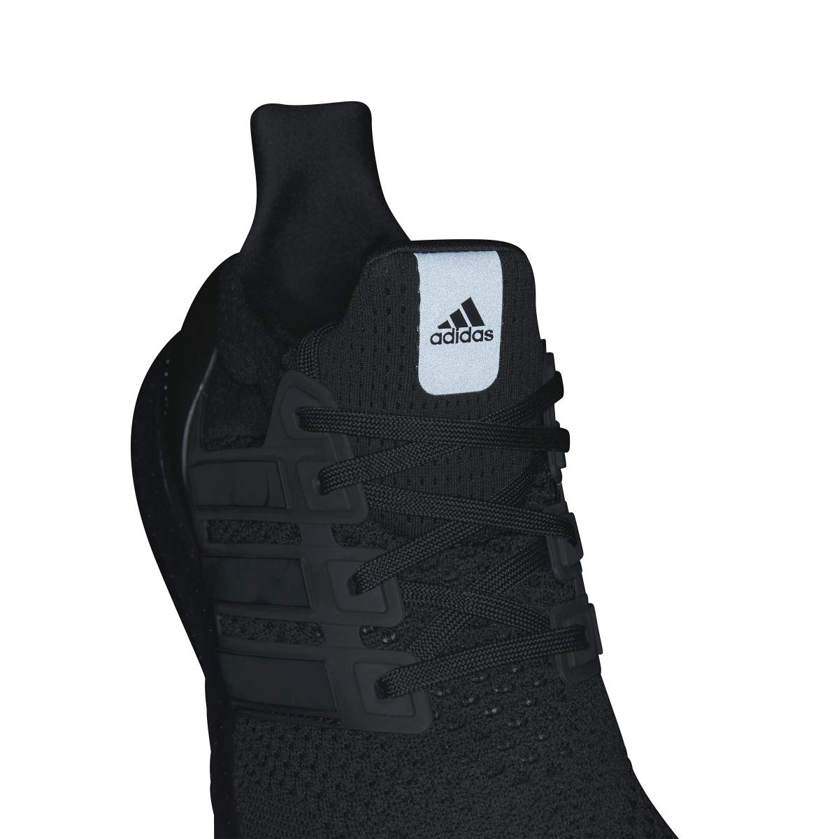 product/a/d/adidas_hq4199_14_footwear_photography_reflective_detail_white.jpg