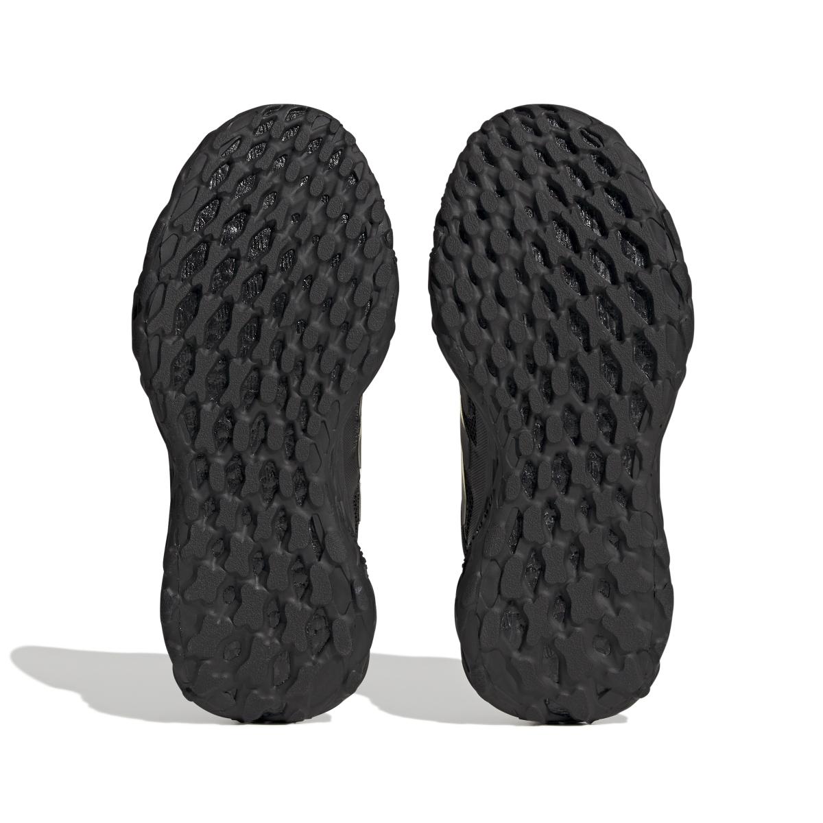 product/a/d/adidas_hq4210_4_footwear_photography_bottom_view_white.jpg