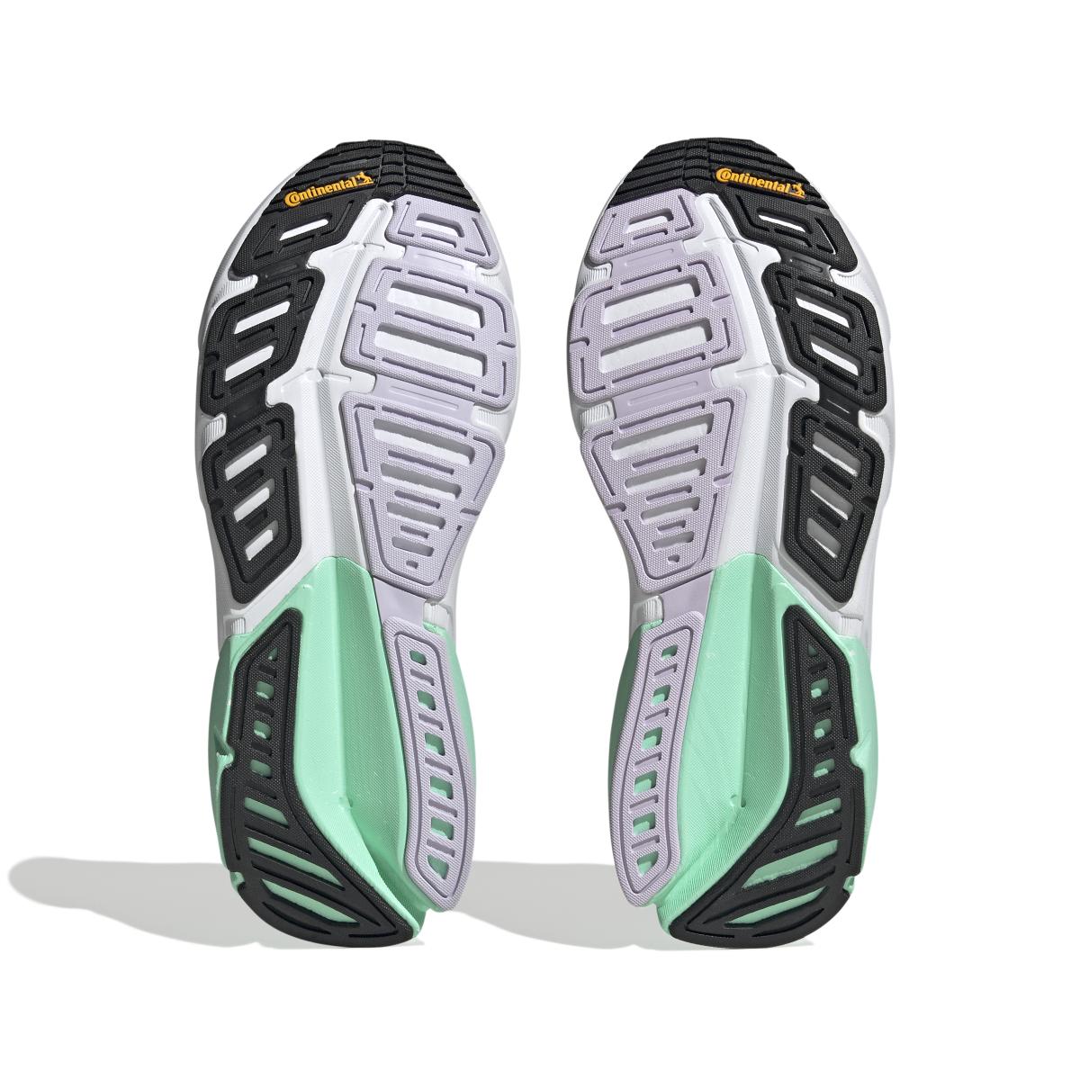 product/a/d/adidas_hq6204_4_footwear_photography_bottom_view_white_000.jpg