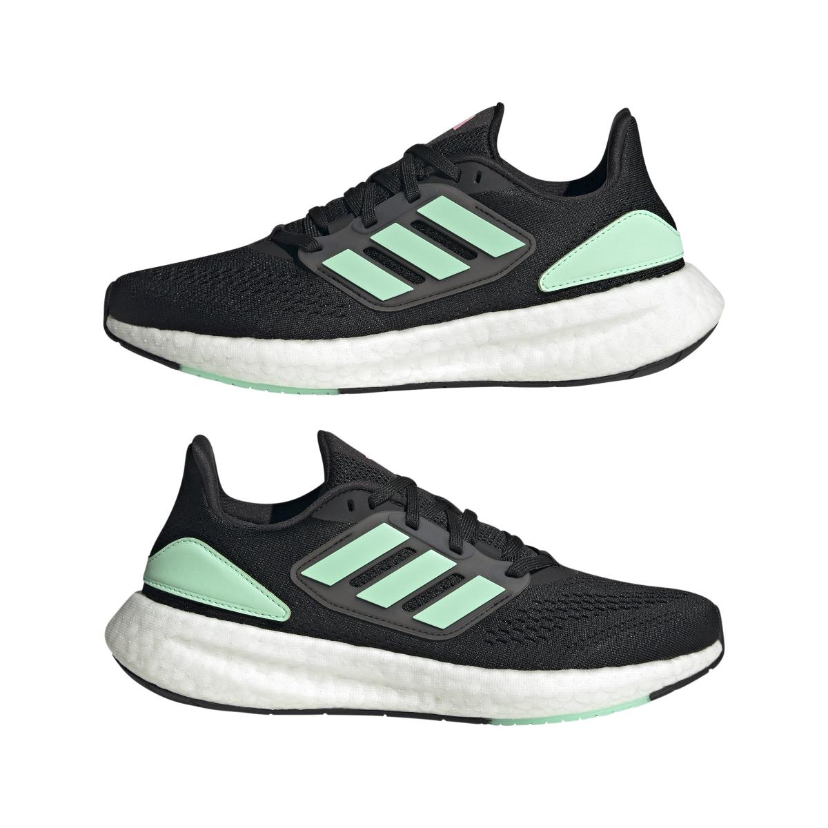 product/a/d/adidas_hq8578_10_footwear_photography_mirrored_pair_view_white_000.jpg