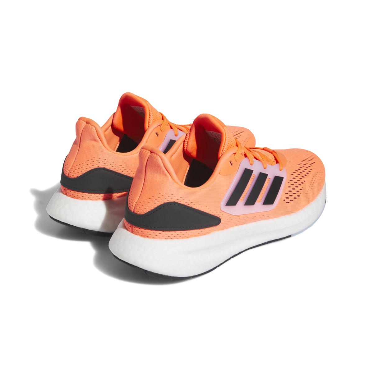 product/a/d/adidas_hq8587_7_footwear_photography_back_lateral_top_view_white00.jpg