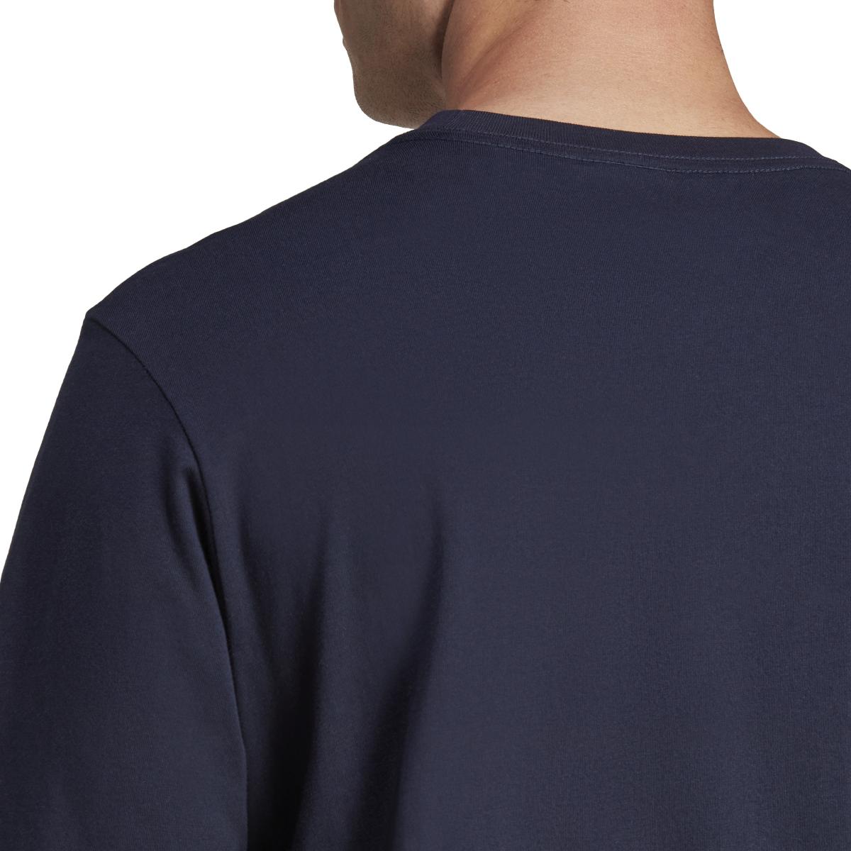 product/a/d/adidas_hy3404_8_apparel_on_model_detail_view_2_white.jpg