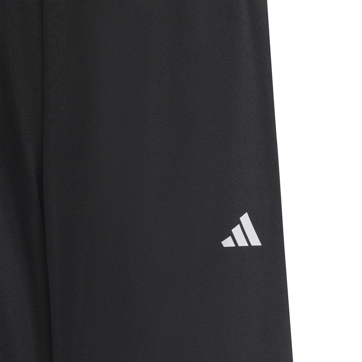 product/a/d/adidas_ic5671_7_apparel_photography_detail_view_2_white.jpg