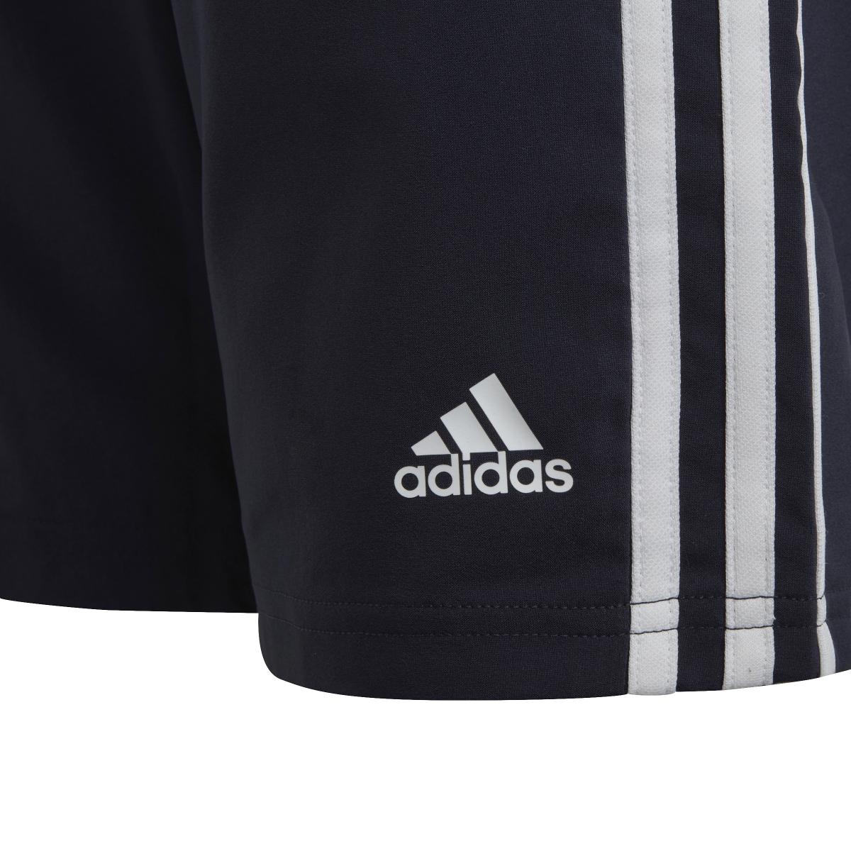 product/a/d/adidas_ic6822_5_apparel_photography_detail_view_2_white.jpg