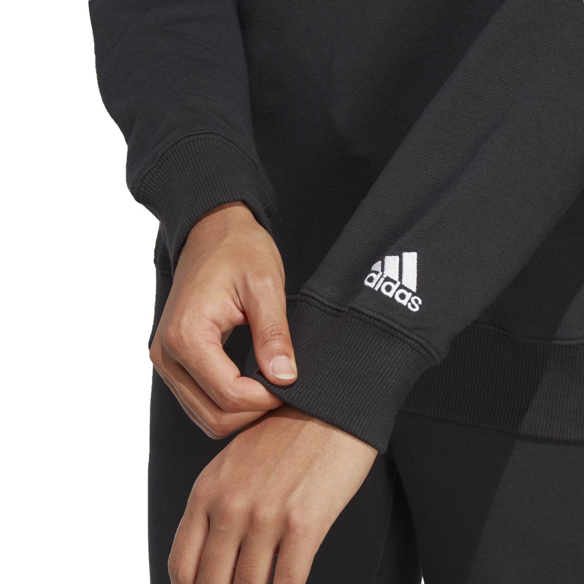 product/a/d/adidas_ic6878_8_apparel_on_model_detail_view_2_white.jpg