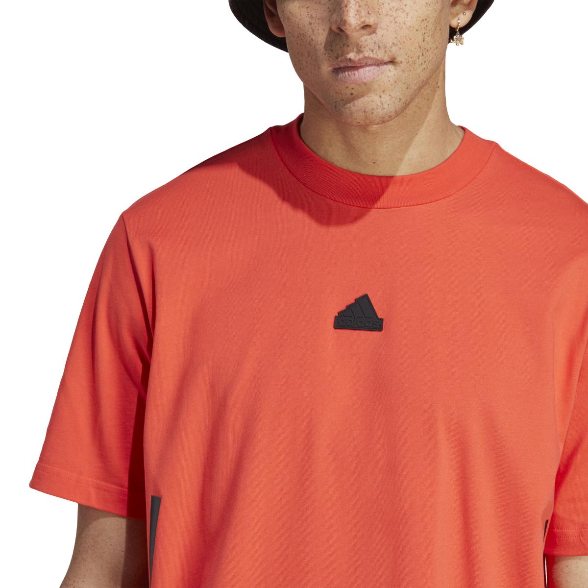 product/a/d/adidas_ic8250_7_apparel_on_model_detail_view_1_white.jpg