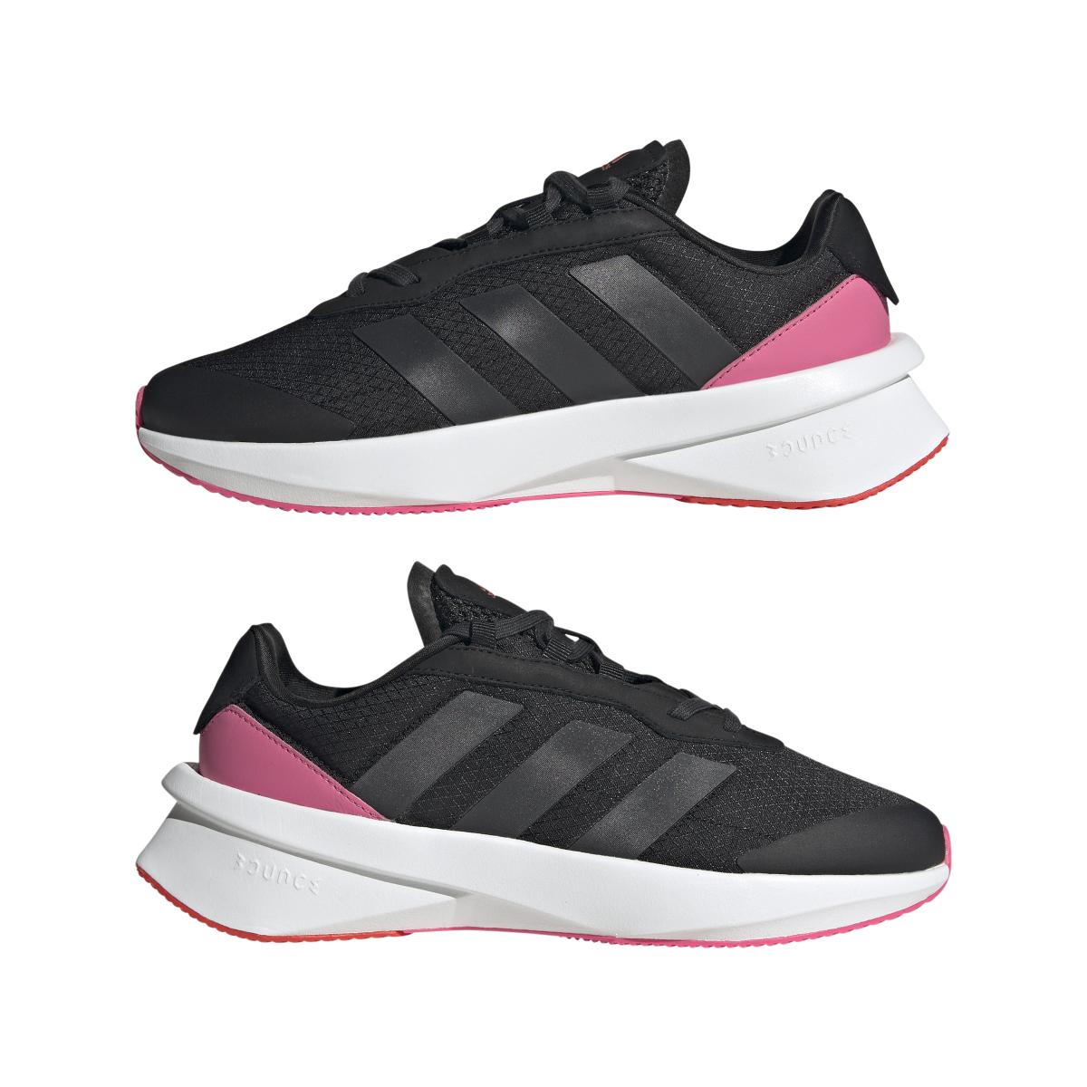 product/a/d/adidas_id2370_10_footwear_photography_mirrored_pair_view_white_bv.jpg
