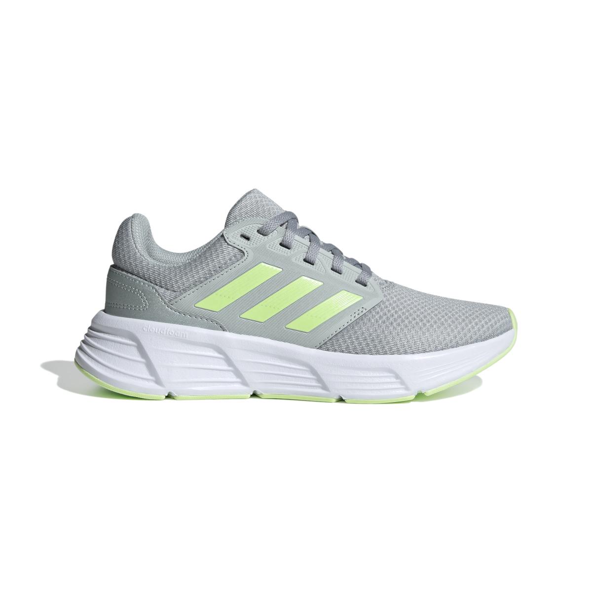 product/a/d/adidas_ie8144_1_footwear_photography_side_lateral_center_view_white.jpg