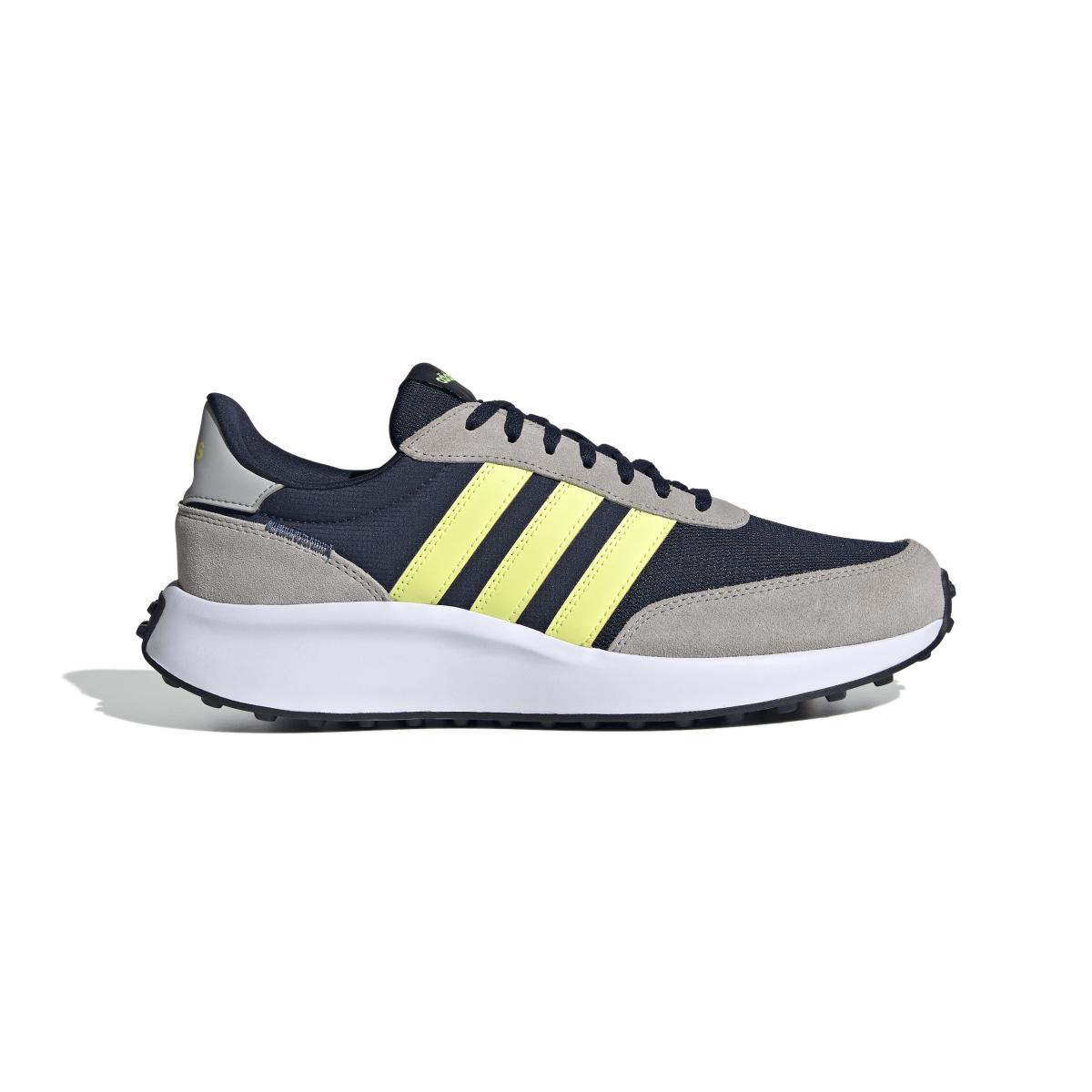 product/a/d/adidas_ig1184_1_footwear_photography_side_lateral_center_view_white.jpg