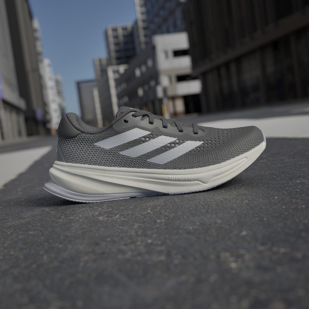 product/a/d/adidas_ig5837_18_footwear_photography_heromrktng_view_3_white-nw032224.jpg