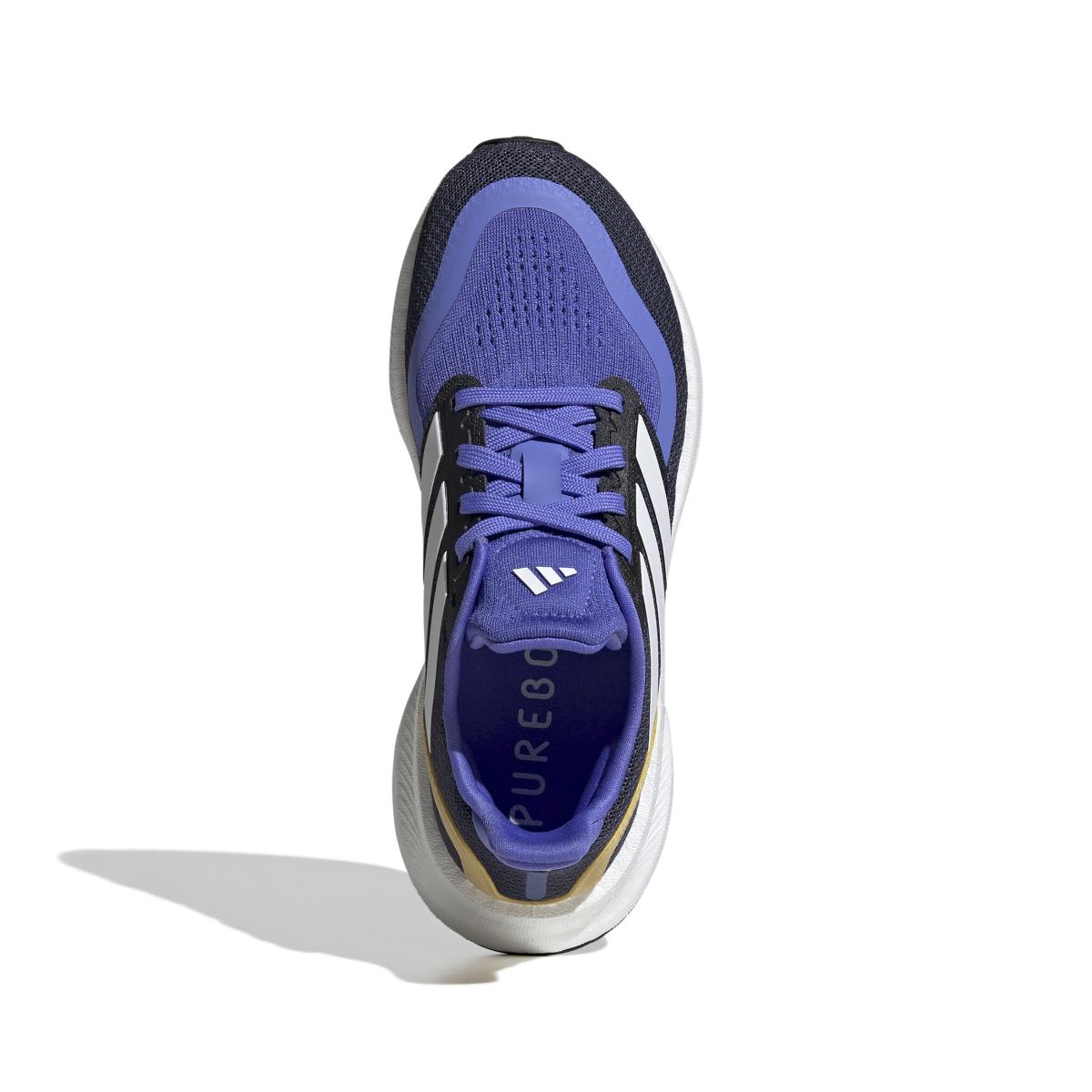 product/a/d/adidas_ih2463_3_footwear_photography_top_portrait_view_white.jpg