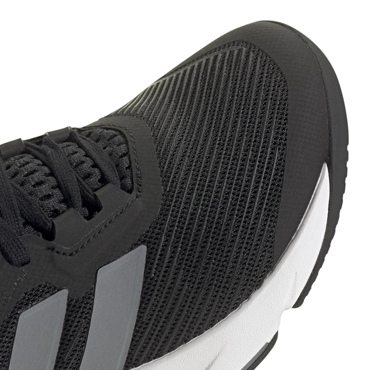 product/a/d/adidas_ih5256_9_footwear_photography_detail_view_2_white-nw091625.jpg