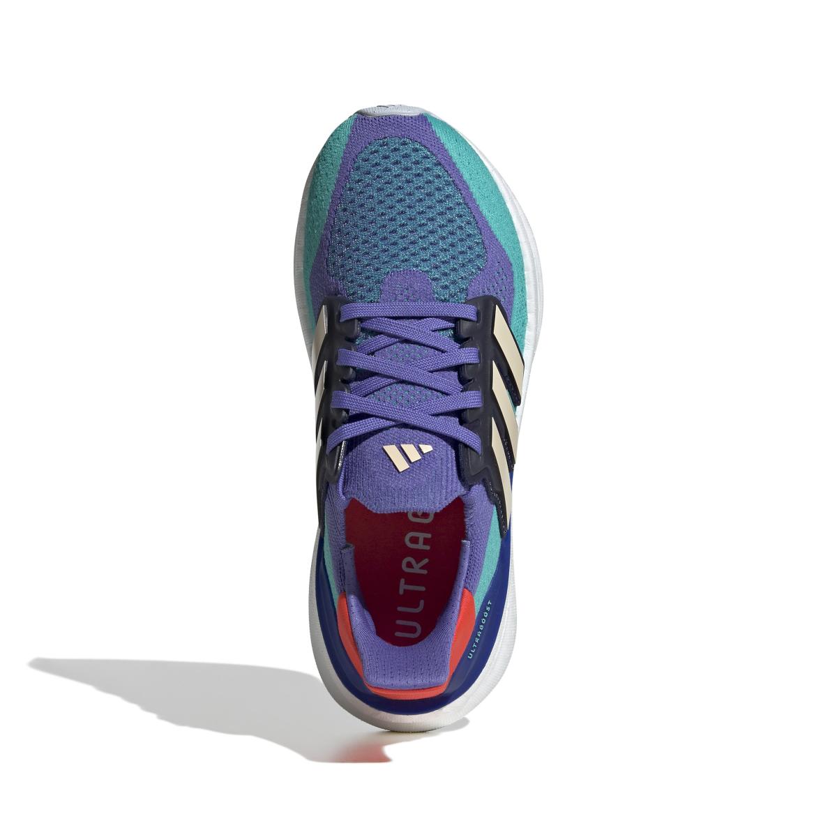 product/a/d/adidas_ih7595_3_footwear_photography_top_portrait_view_white.jpg