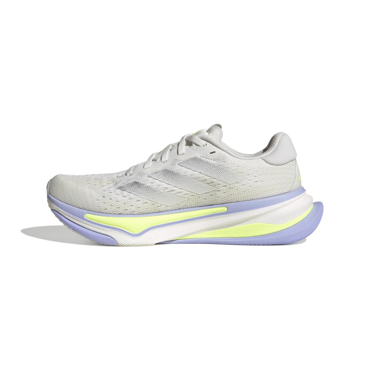 product/a/d/adidas_ih8641_5_footwear_photography_side_medial_center_view_white-nw091625.jpg
