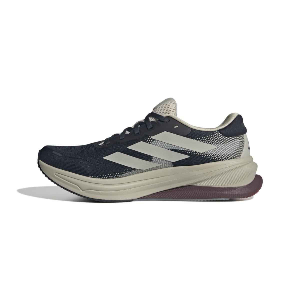 product/a/d/adidas_ih8719_5_footwear_photography_side_medial_center_view_white-nw091625.jpg