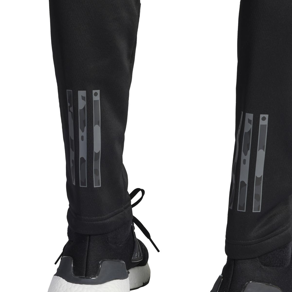 product/a/d/adidas_ij9612_black-white_17.jpg