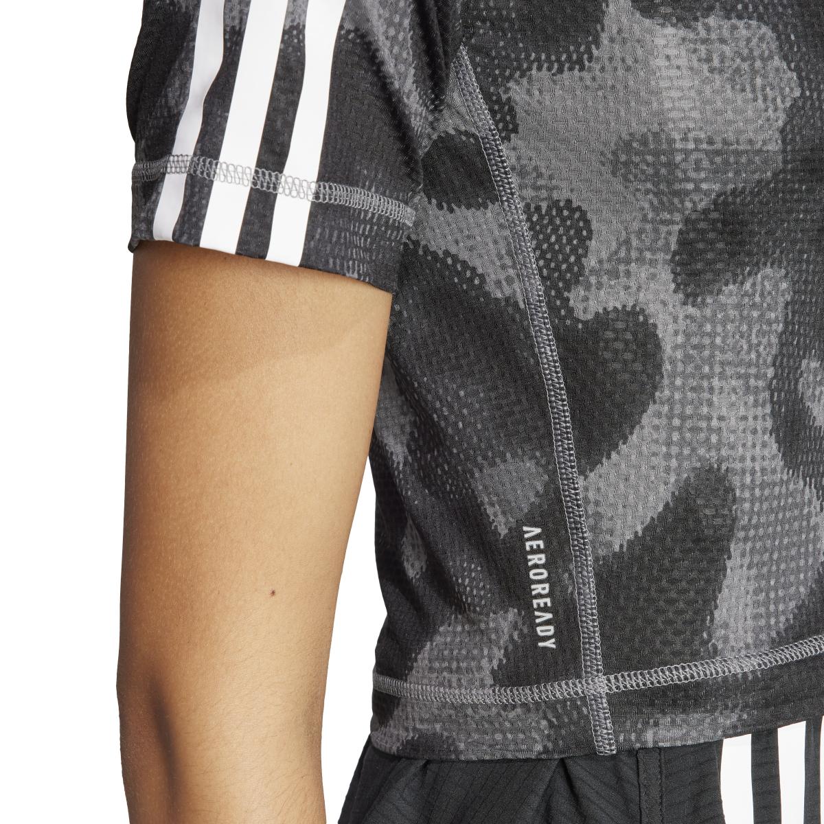 product/a/d/adidas_ik5012_8_apparel_on_model_detail_view_3_white.jpg