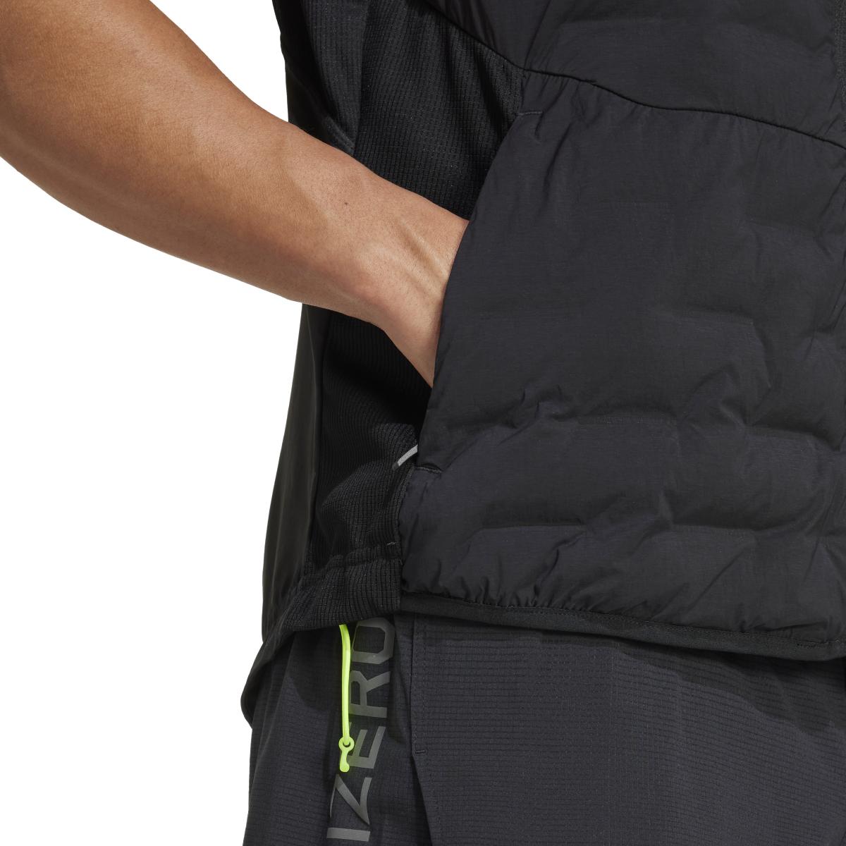 product/a/d/adidas_im8552_7_apparel_on_model_detail_view_1_white.jpg