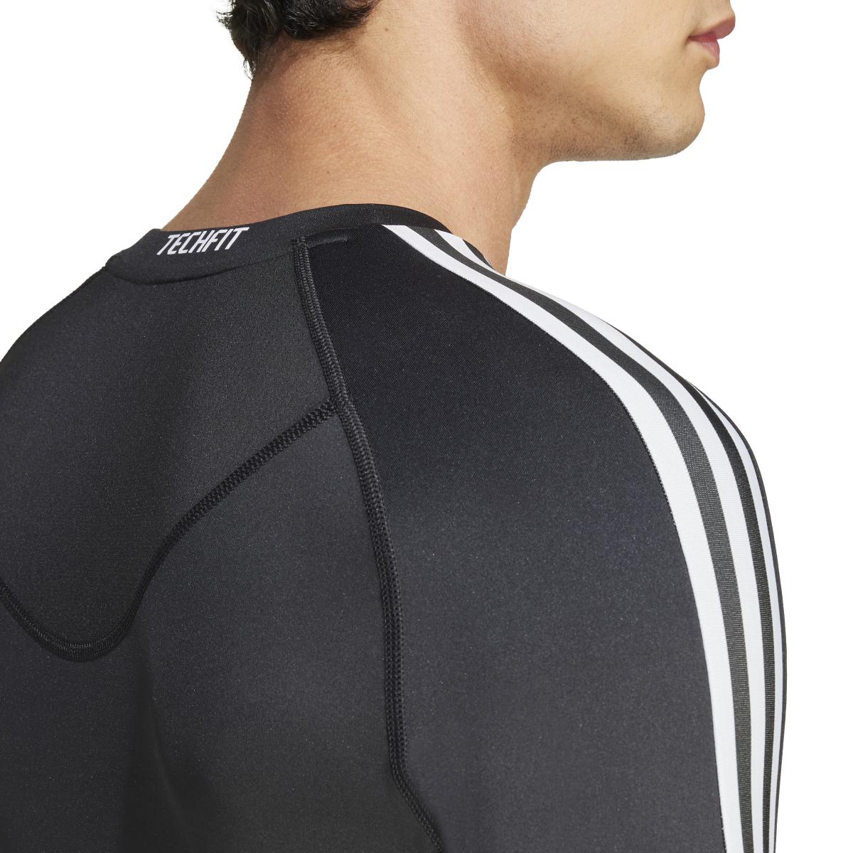 product/a/d/adidas_in5586_8_apparel_on_model_detail_view_2_white.jpg
