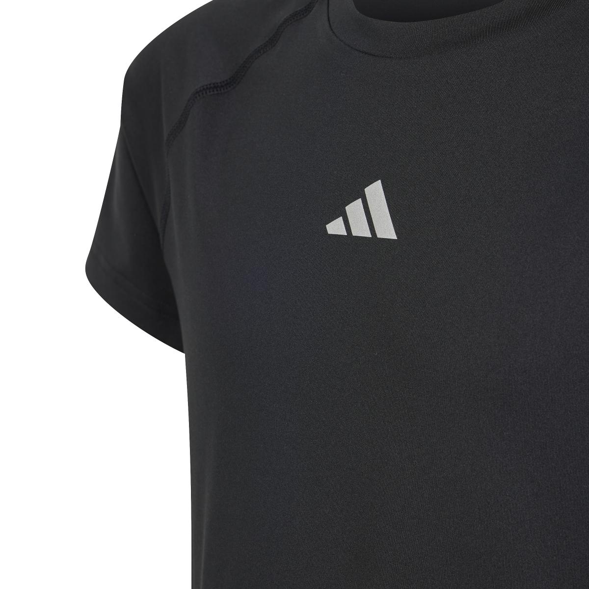 product/a/d/adidas_ir9412_4_apparel_photography_detail_view_1_white.jpg