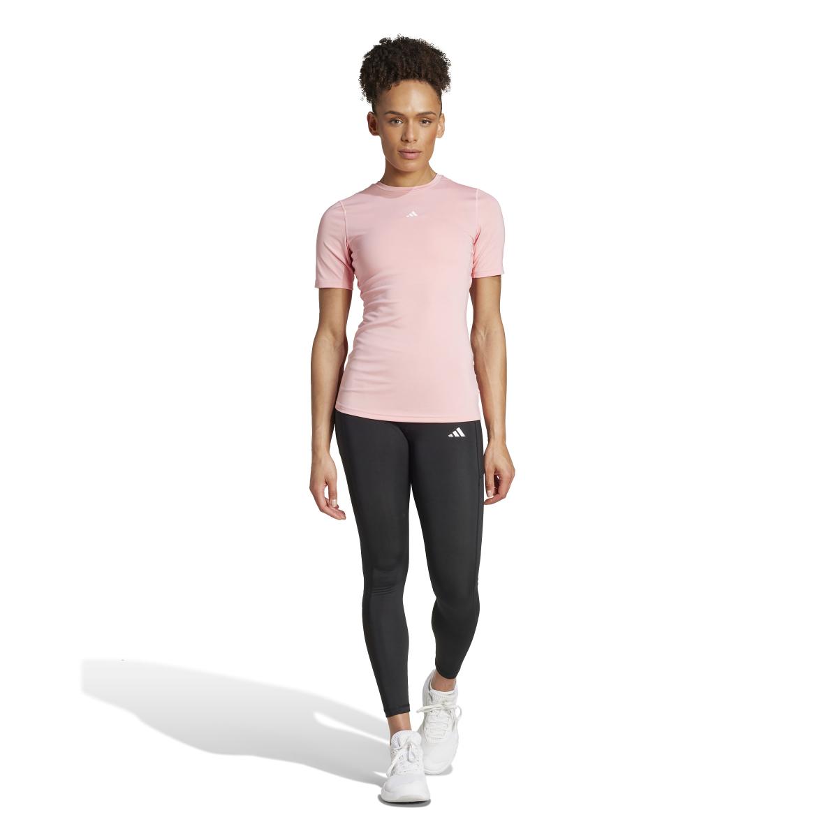 product/a/d/adidas_ix3258_7_apparel_on_model_standard_outfit_view_white.jpg