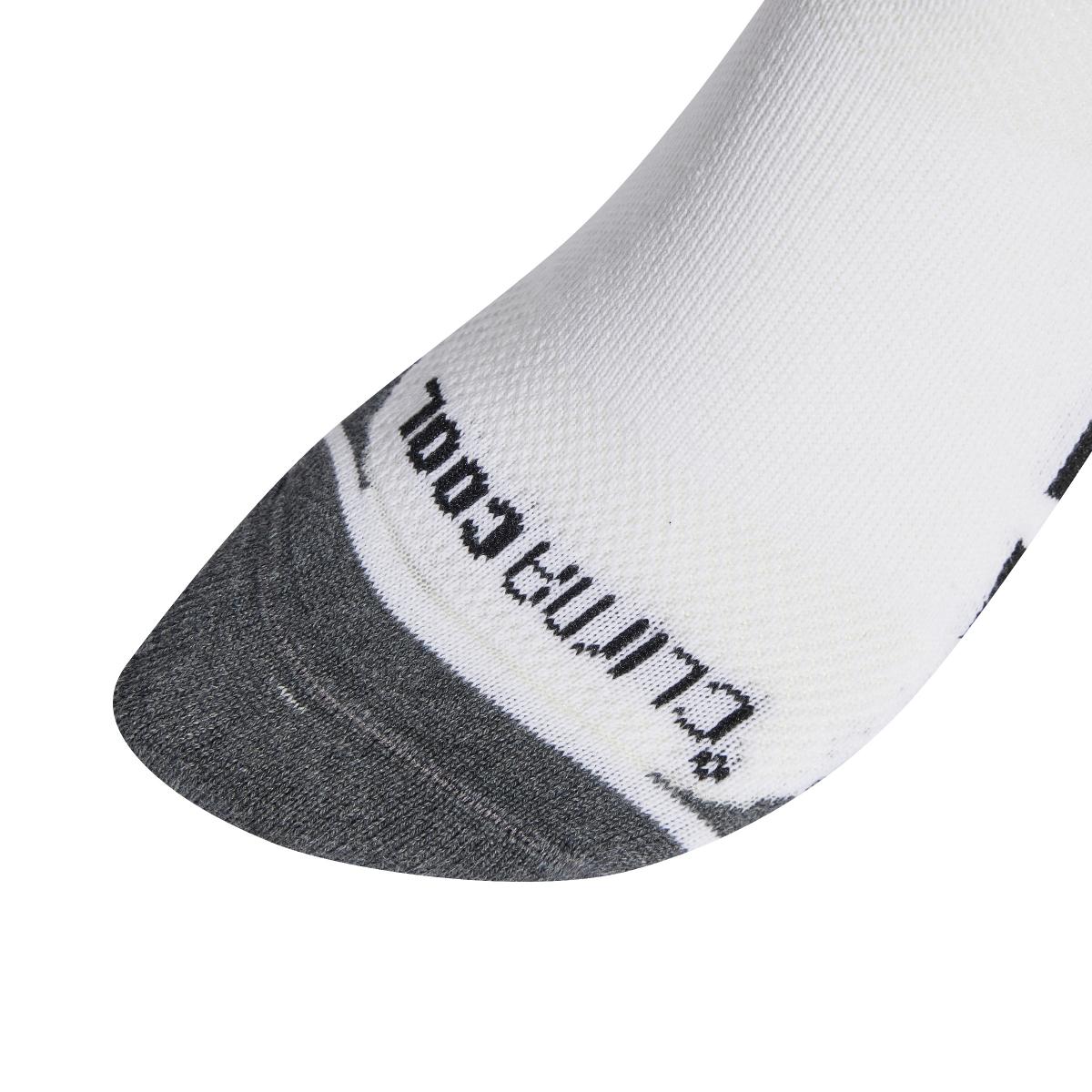 product/a/d/adidas_jd9572_3_hardware_photography_detail_view_1_white.jpg